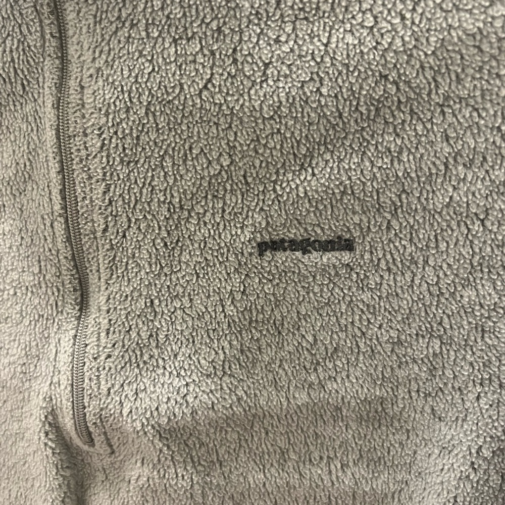 Patagonia Capilene Pullover - Picture 2 of 4